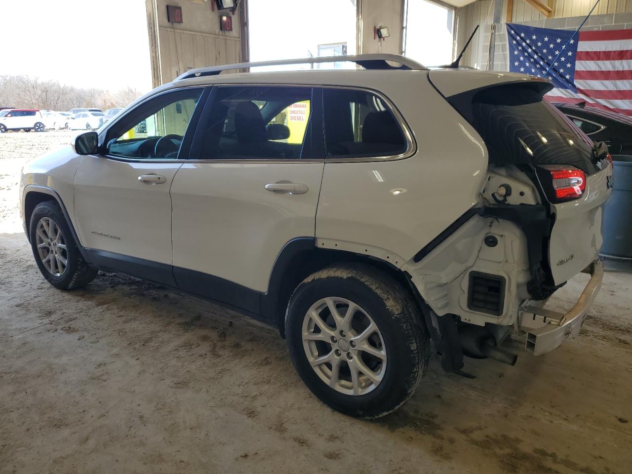 2015 Jeep Grand Cherokee VIN 1C4PJMCS9FW773233 Copart auction photo, rear end / side damage thumbnail 2