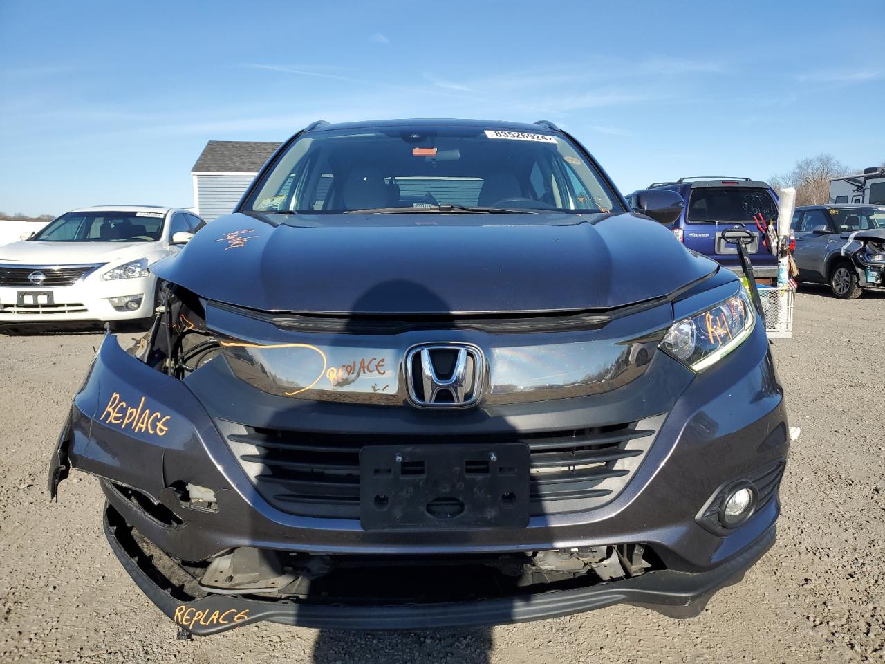 2019 Honda HR-V VIN 3CZRU6H50KM717698 Copart auction photo, front end damage thumbnail 5