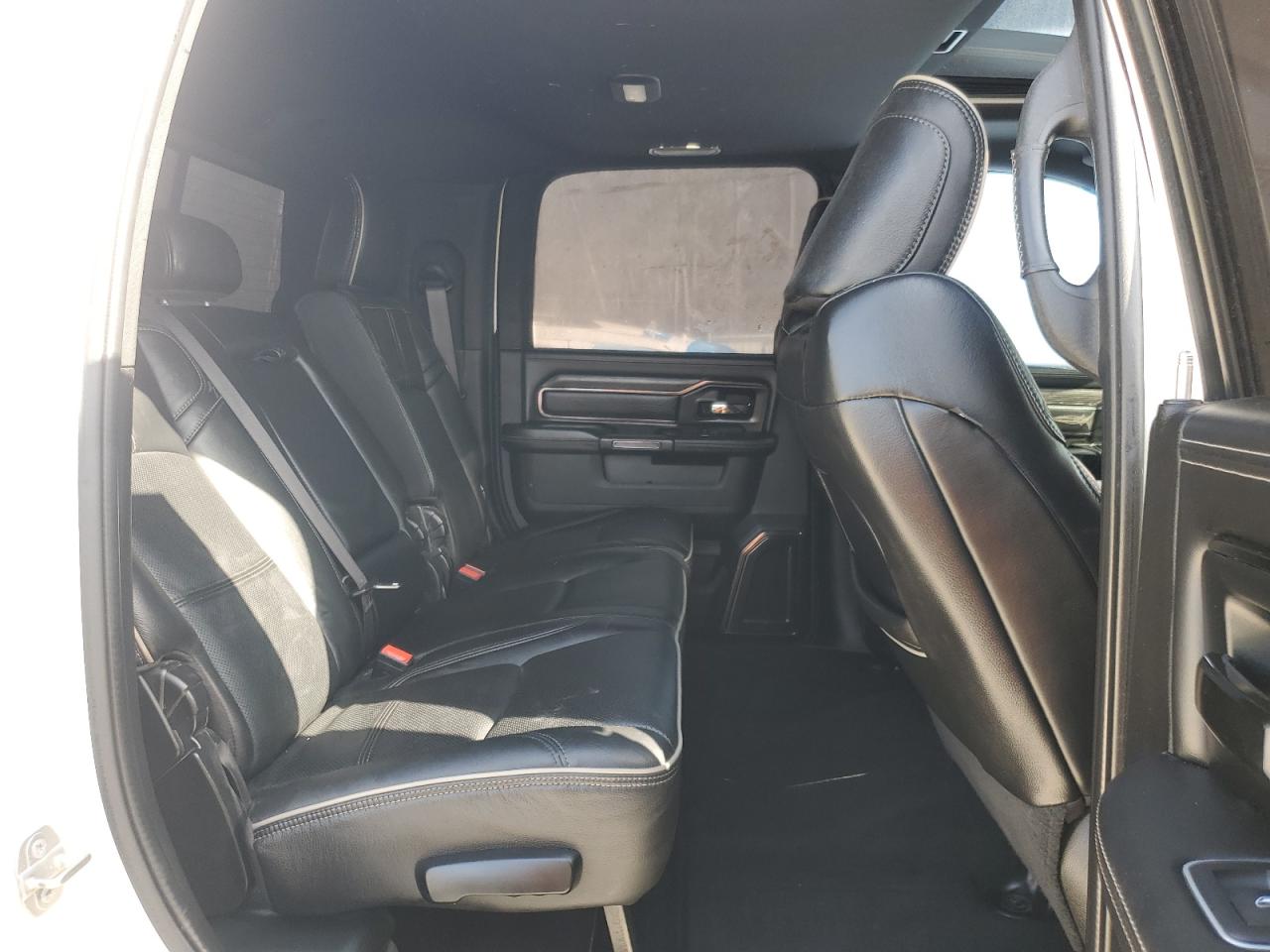 2022 RAM 2500 VIN 3C6UR5TL4NG181009 Copart auction photo, water/flood / minor dent/scratches damage thumbnail 10