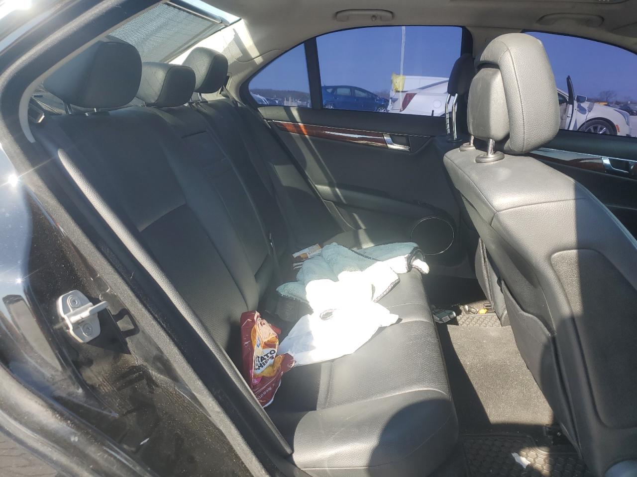 2011 Mercedes-Benz C-klasse VIN WDDGF5EB3BR133134 Copart auction photo, all over damage thumbnail 10