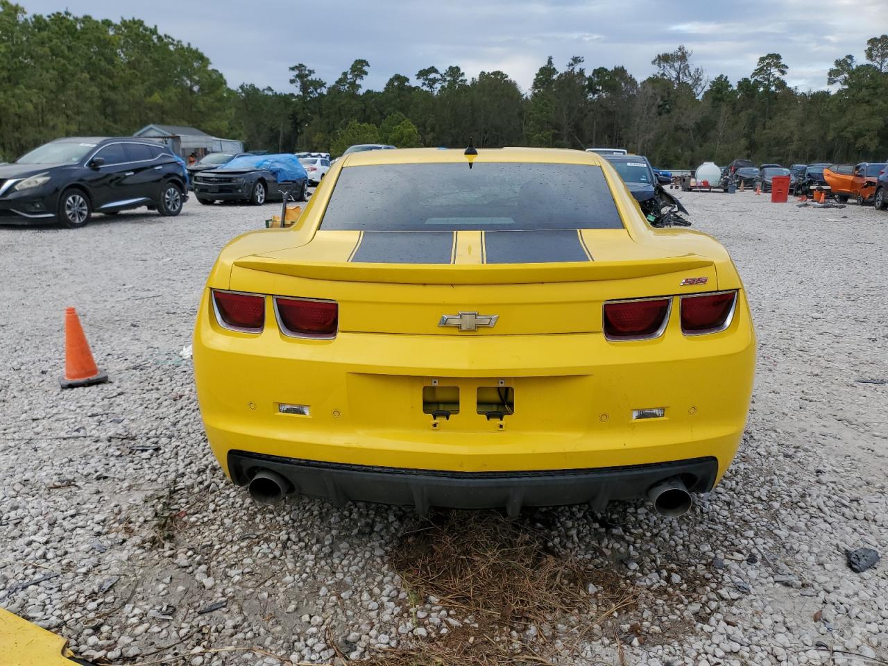 2010 Chevrolet Camaro VIN 2G1FK1EJ4A9215957 Copart auction photo, front end / side damage thumbnail 6