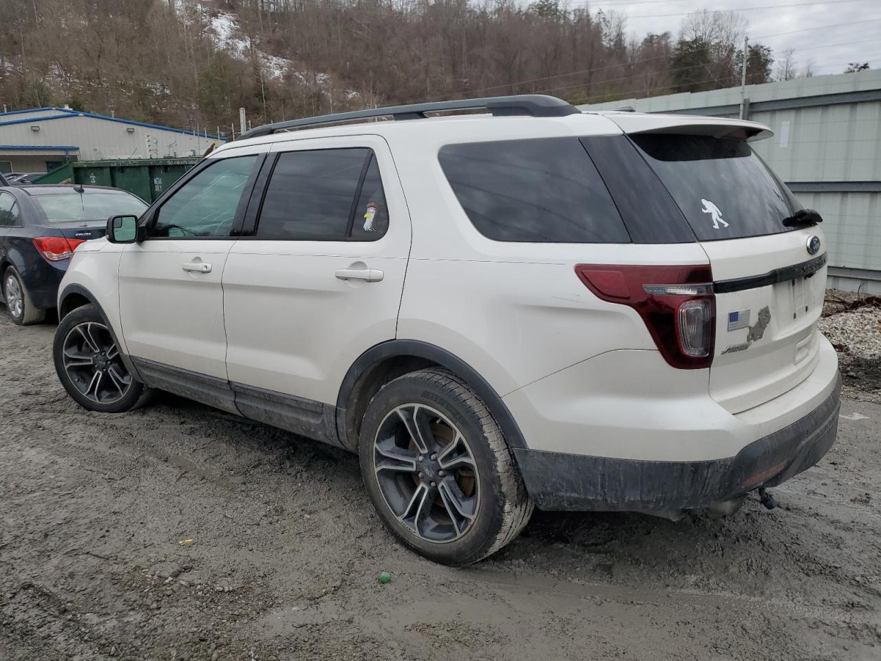 2015 Ford Explorer VIN 1FM5K8GT4FGB87012 Copart auction photo, top/roof damage thumbnail 2