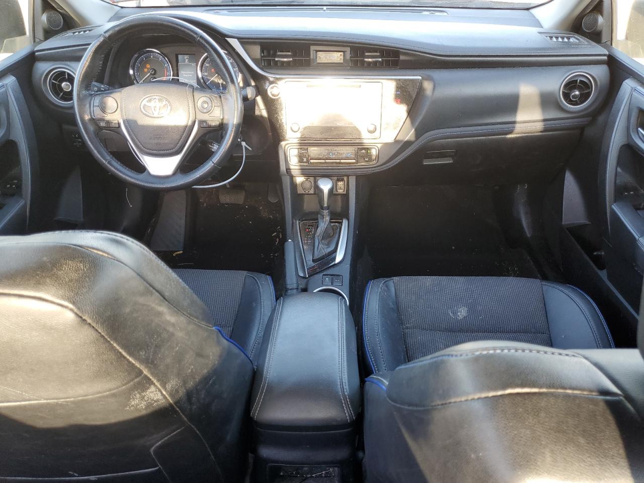 2018 Toyota Corolla VIN 2T1BURHEXJC046024 Copart auction photo, front end / side damage thumbnail 8