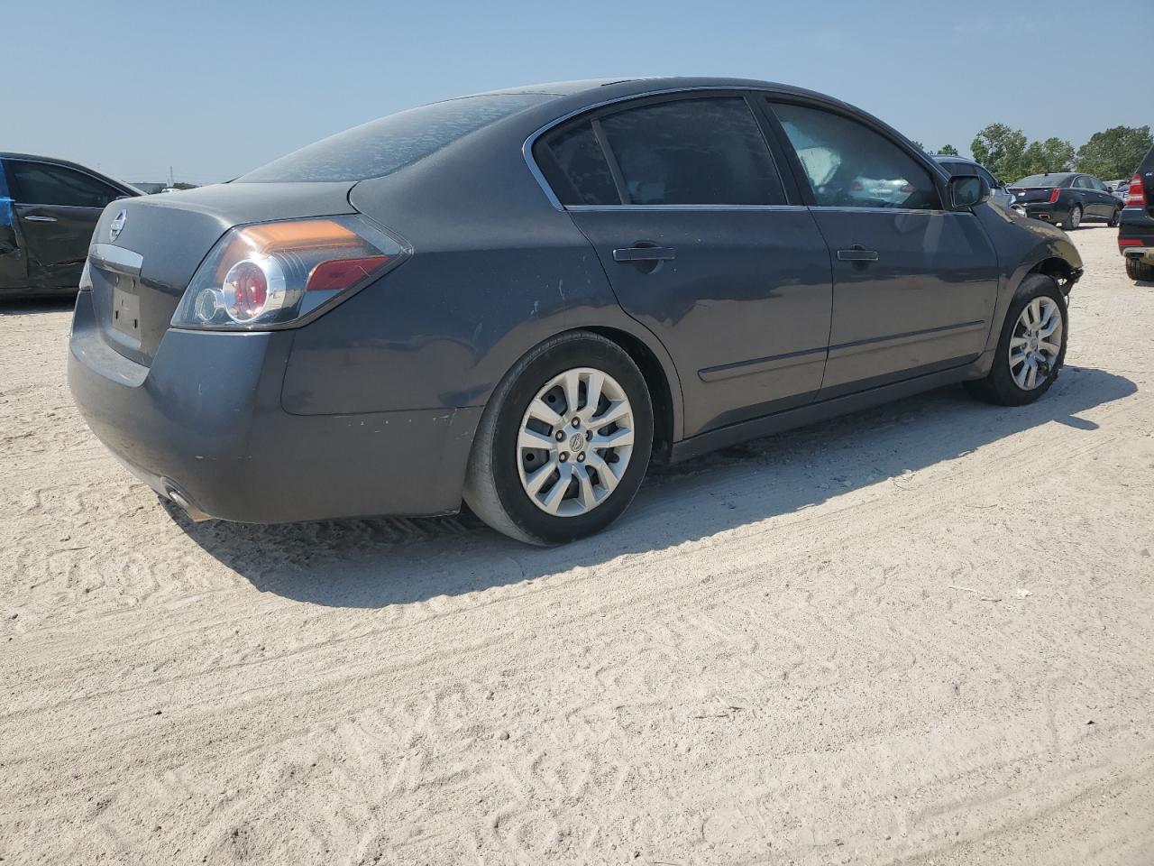 2009 Nissan Altima VIN 1N4AL21E59C124557 Copart auction photo, burn - engine / front end damage thumbnail 3