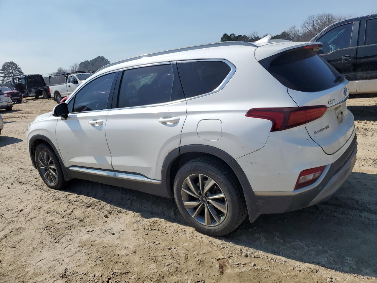 2019 Hyundai Santa Fe VIN 5NMS33AD4KH068758 Copart auction photo, mechanical damage thumbnail 2