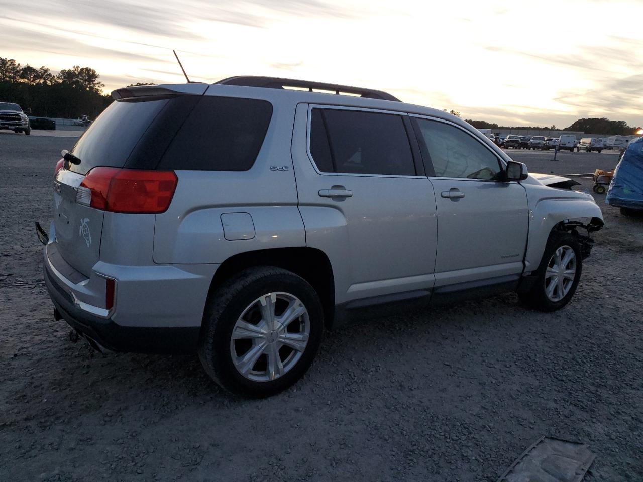 2016 GMC Terrain VIN 2GKFLNE31G6108960 Copart auction photo, front end damage thumbnail 3