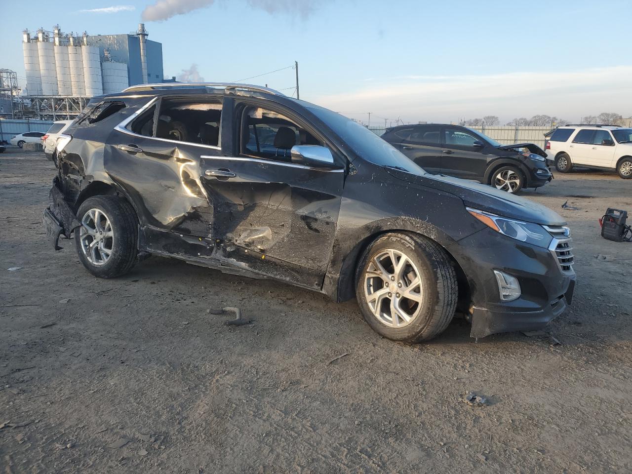 2020 Chevrolet Equinox VIN 2GNAXXEV1L6248368 Copart auction photo, all over damage thumbnail 4