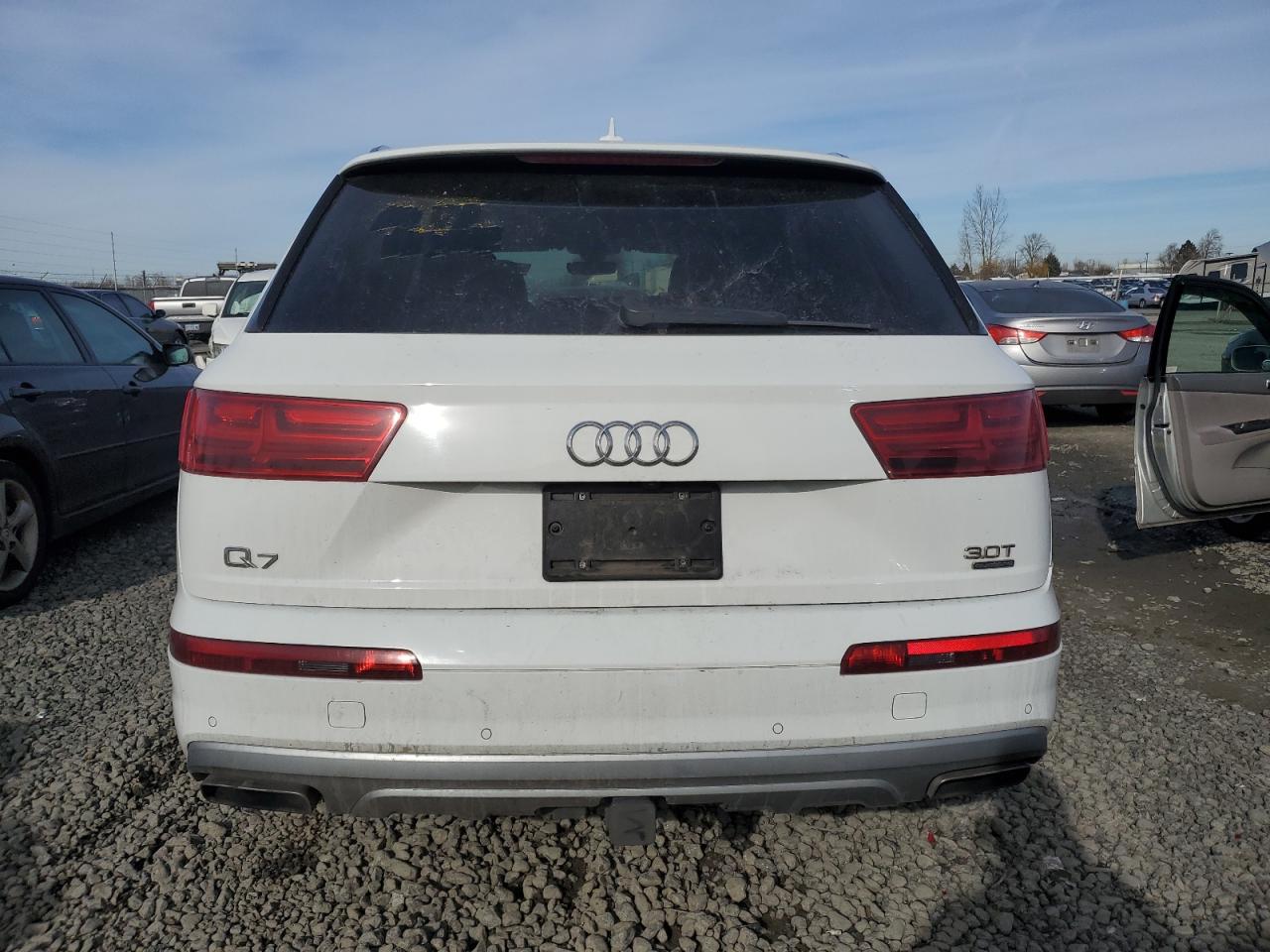 2017 Audi Q7 VIN WA1AAAF79HD033007 Copart auction photo, all over damage thumbnail 6