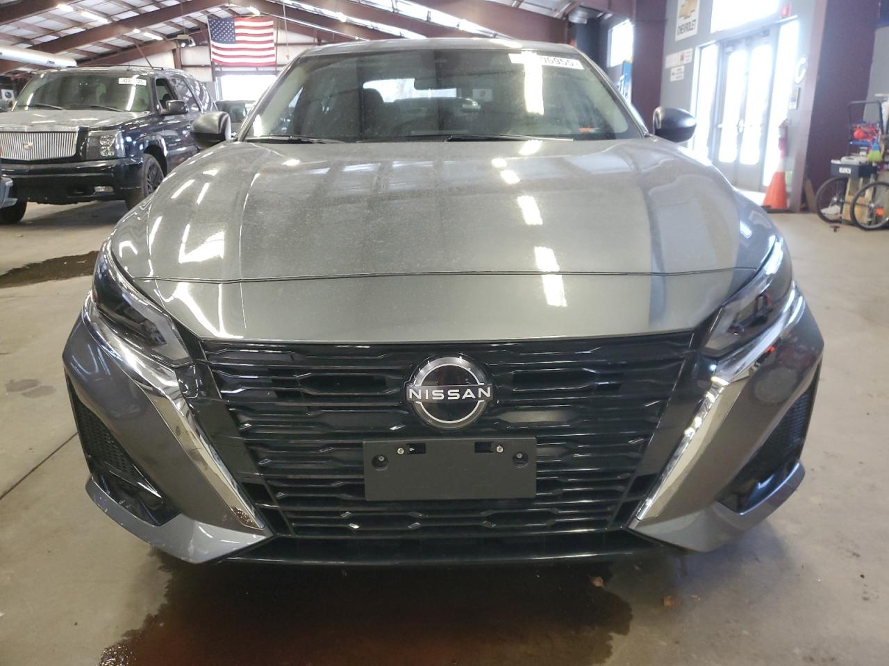2024 Nissan Altima VIN 1N4BL4DW8RN415398 Copart auction photo, rear end / minor dent/scratches damage thumbnail 5