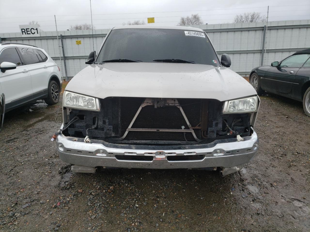 2004 Chevrolet Silverado VIN 2GCEC13T341382494 Copart auction photo, all over damage thumbnail 5