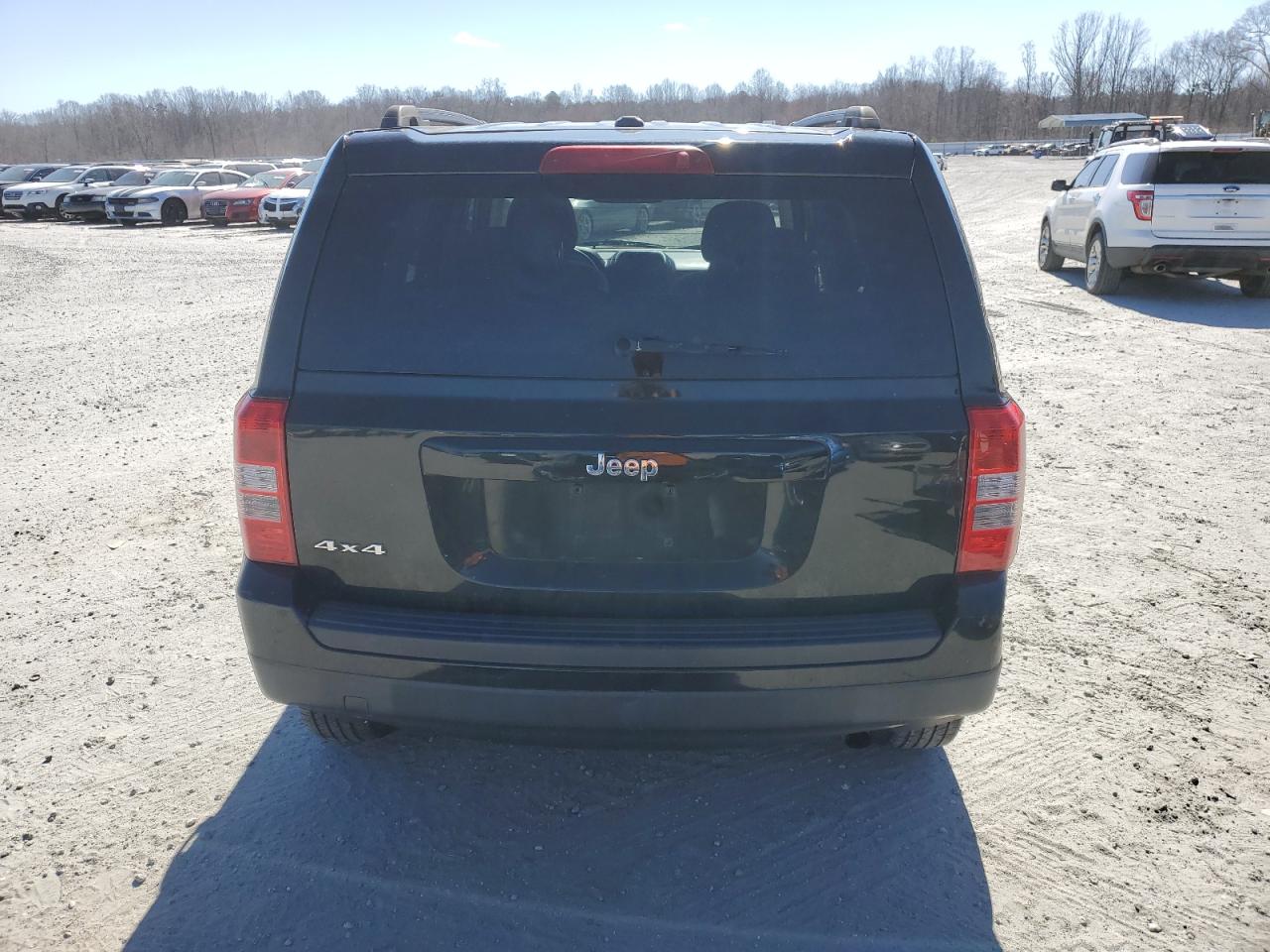 2013 Jeep Liberty (Patriot) VIN 1C4NJRBB6DD206864 Copart auction photo, front end damage thumbnail 6