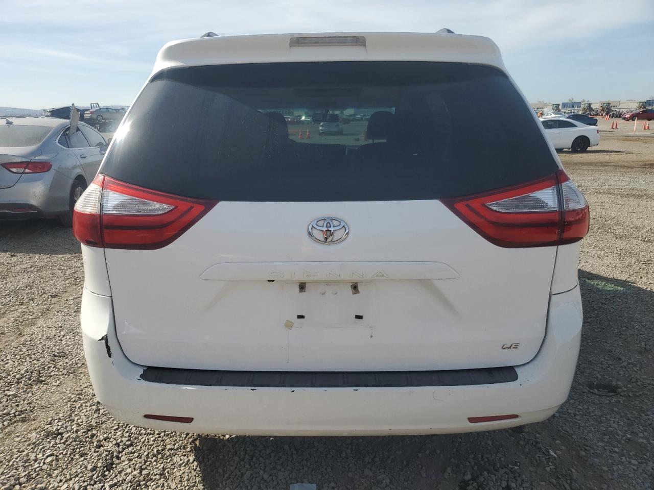 2015 Toyota Sienna VIN 5TDKK3DC3FS640198 Copart auction photo, front end damage thumbnail 6