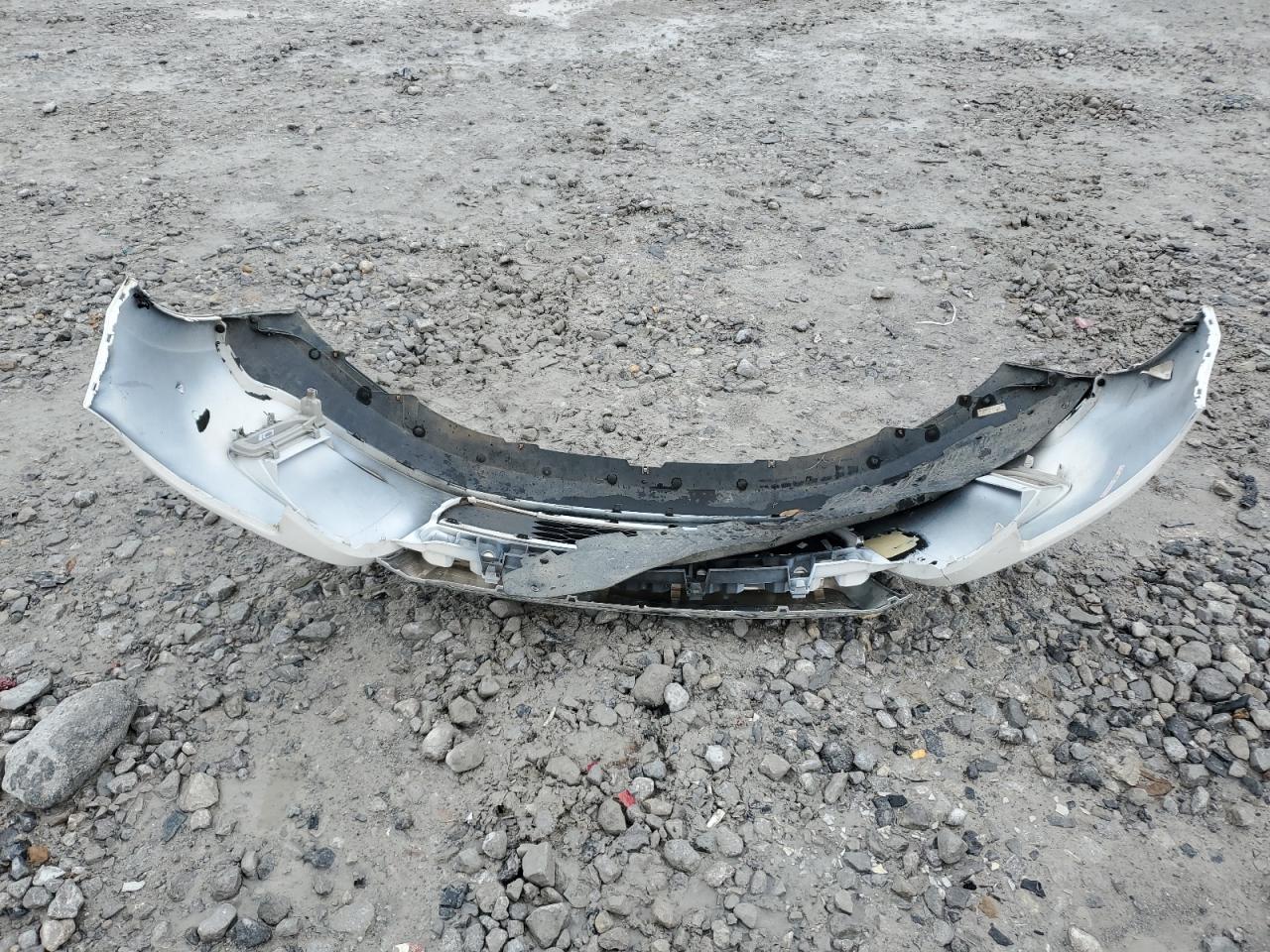 2013 Ford Edge VIN 2FMDK3KC2DBB34934 Copart auction photo, front end / side damage thumbnail 15