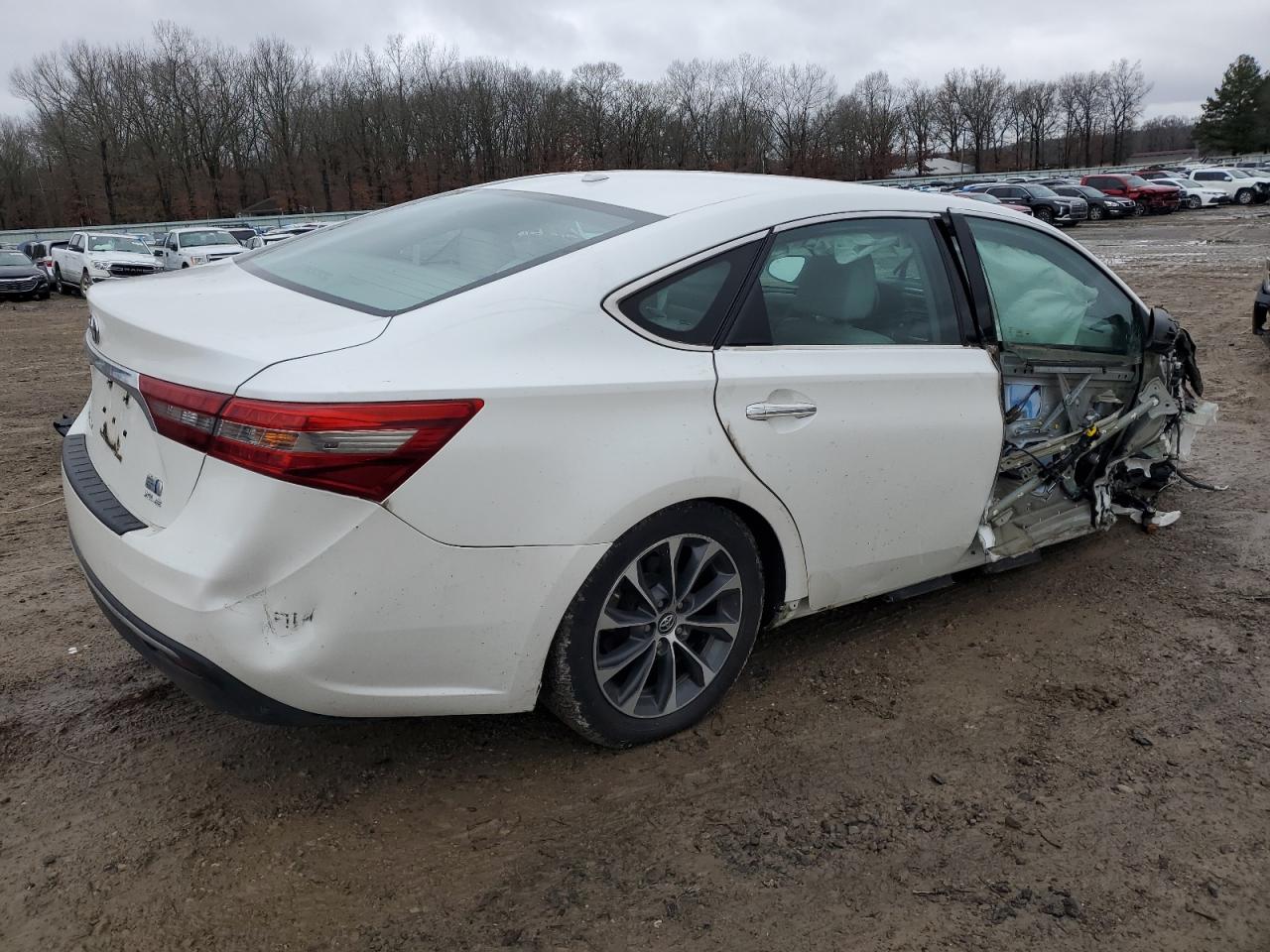 2016 Toyota Avalon VIN 4T1BD1EB9GU055400 Copart auction photo, front end / all over damage thumbnail 3