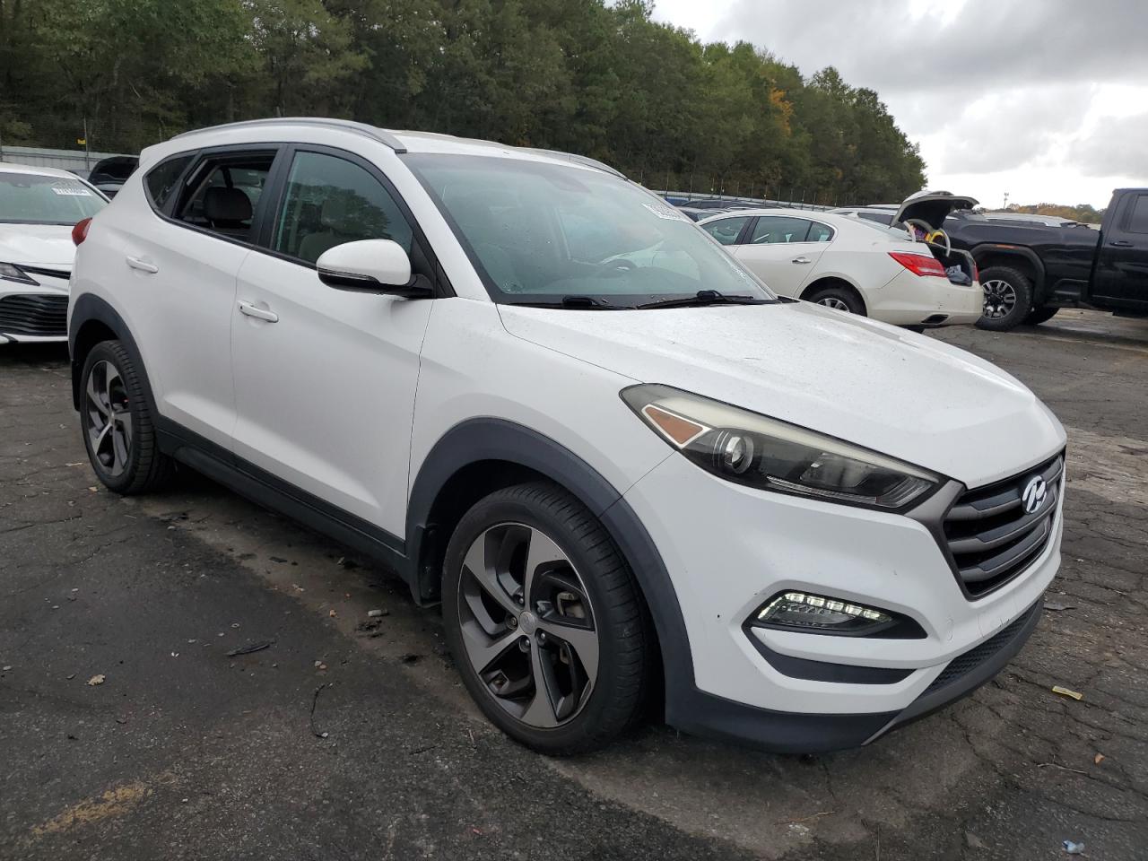 2016 Hyundai Tucson VIN KM8J33A29GU126417 Copart auction photo, rear end damage thumbnail 4