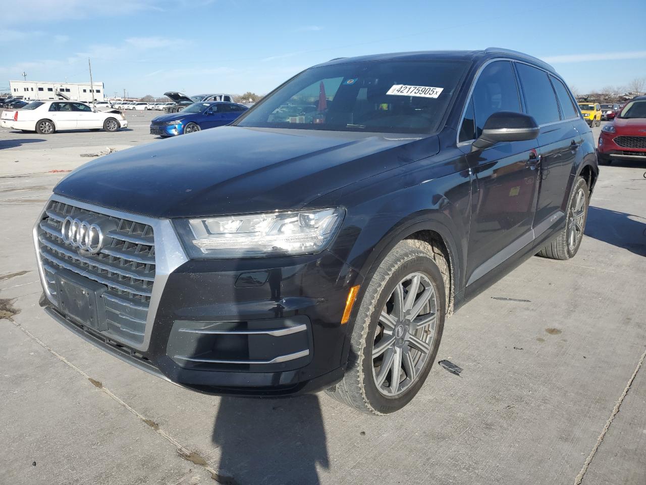 2017 Audi Q7 VIN WA1LAAF77HD010043