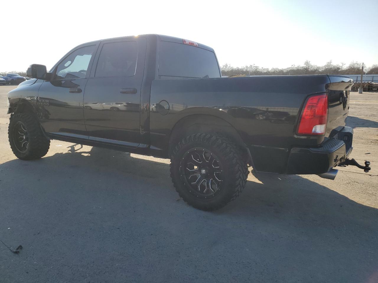 2017 RAM 1500 VIN 3C6RR7KT7HG574641 Copart auction photo, front end damage thumbnail 2