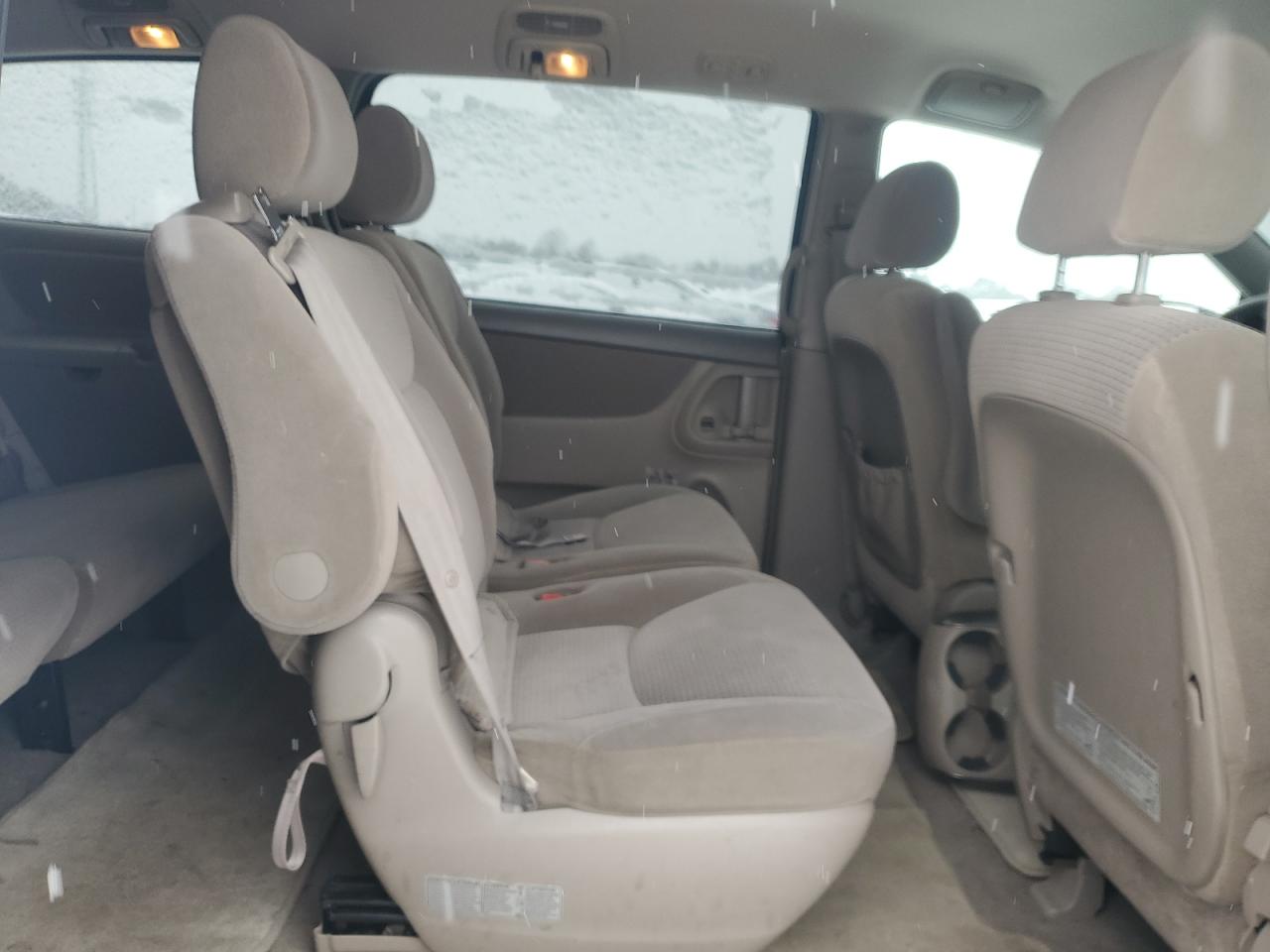 2006 Toyota Sienna VIN 5TDZA23C06S529105 Copart auction photo, side / front end damage thumbnail 11