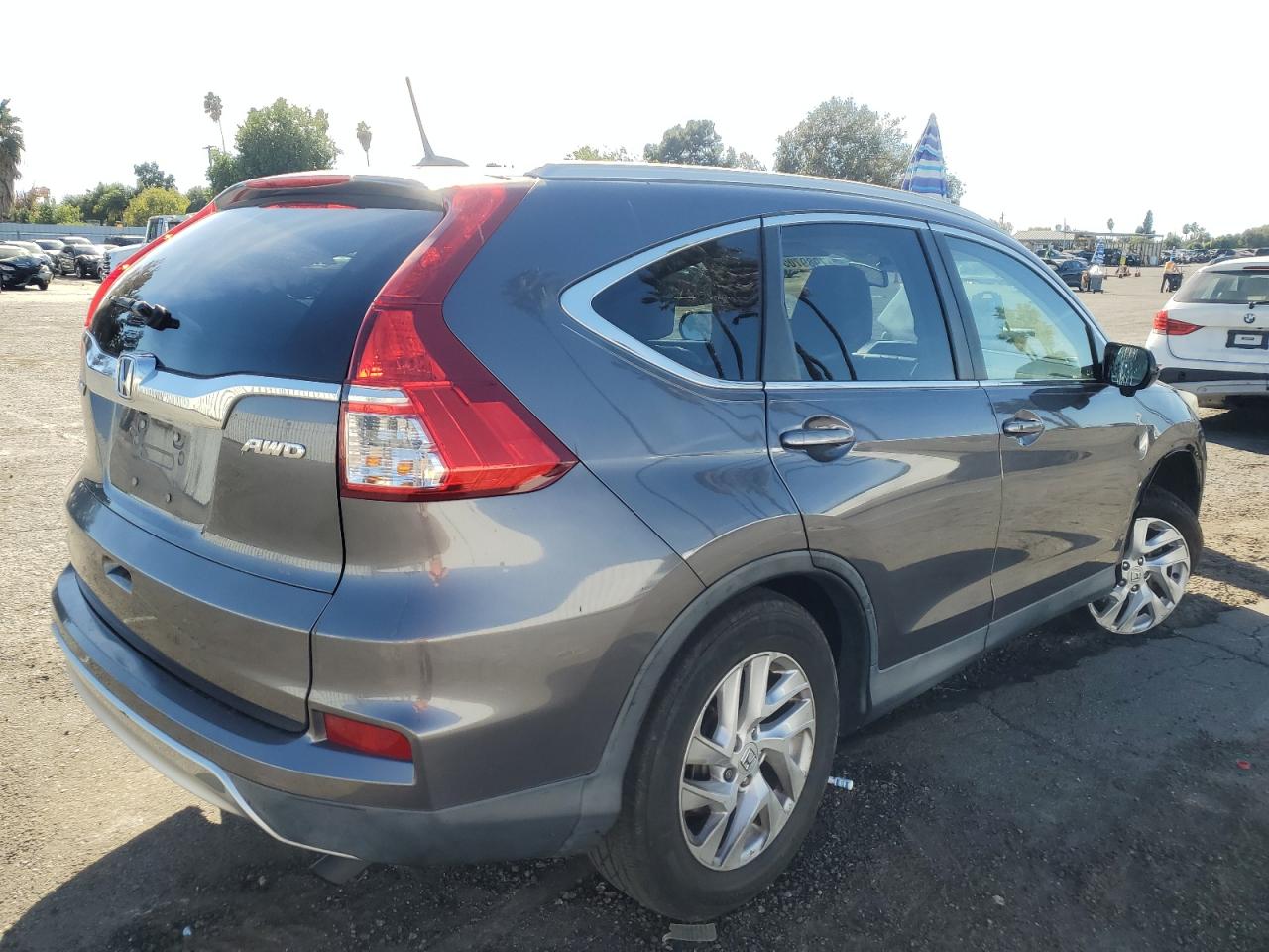 2016 Honda CR-V VIN 2HKRM4H71GH666690 Copart auction photo, front end / undercarriage damage thumbnail 3