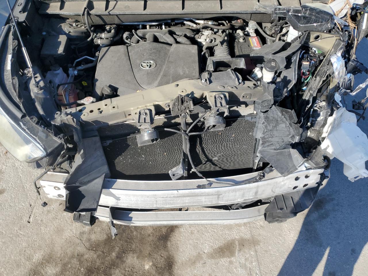 2020 Toyota Highlander VIN 5TDGZRAH2LS511885 Copart auction photo, front end / side damage thumbnail 12