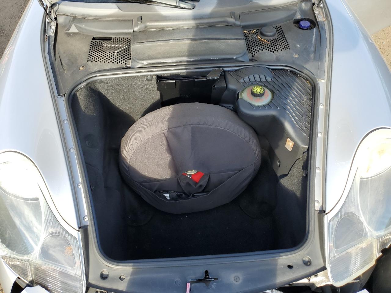 2003 Porsche Boxster VIN WP0CA29823S620095 Copart auction photo, front end / minor dent/scratches damage thumbnail 11