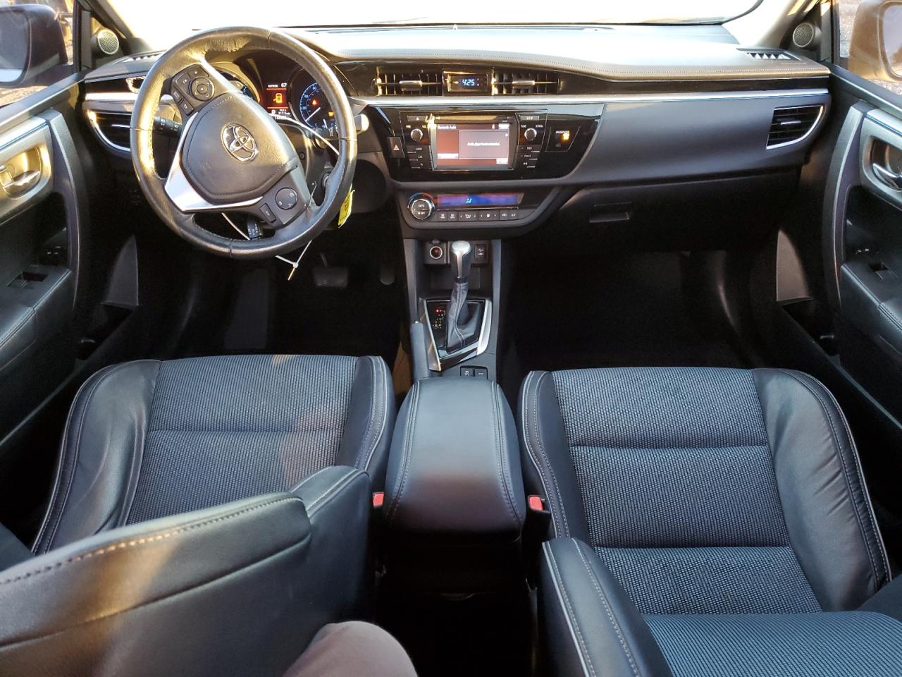 2015 Toyota Corolla VIN 5YFBURHEXFP224487 Copart auction photo, rear end damage thumbnail 8