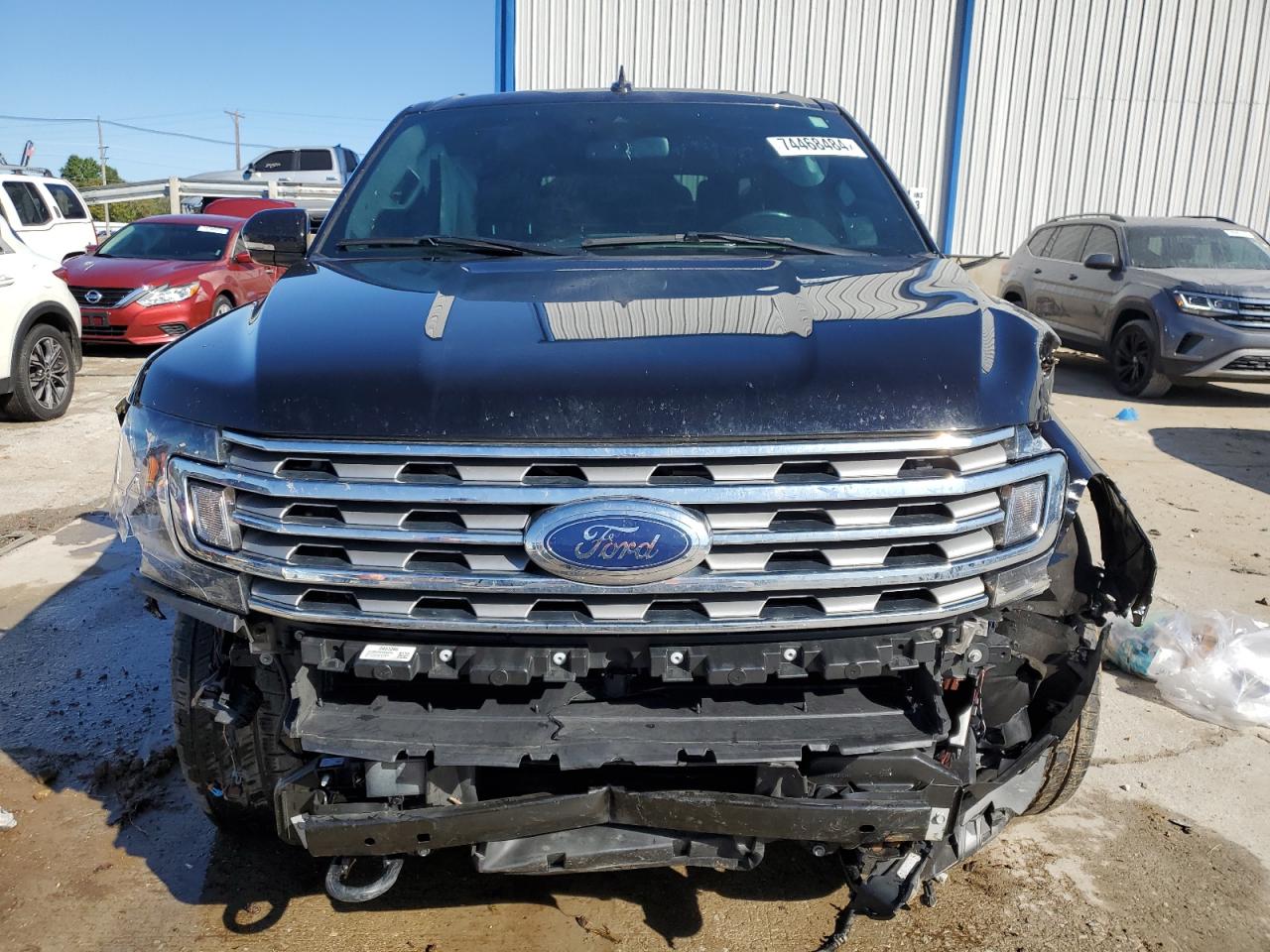 2021 Ford Expedition VIN 1FMJU2AT1MEA61813 Copart auction photo, front end / side damage thumbnail 5
