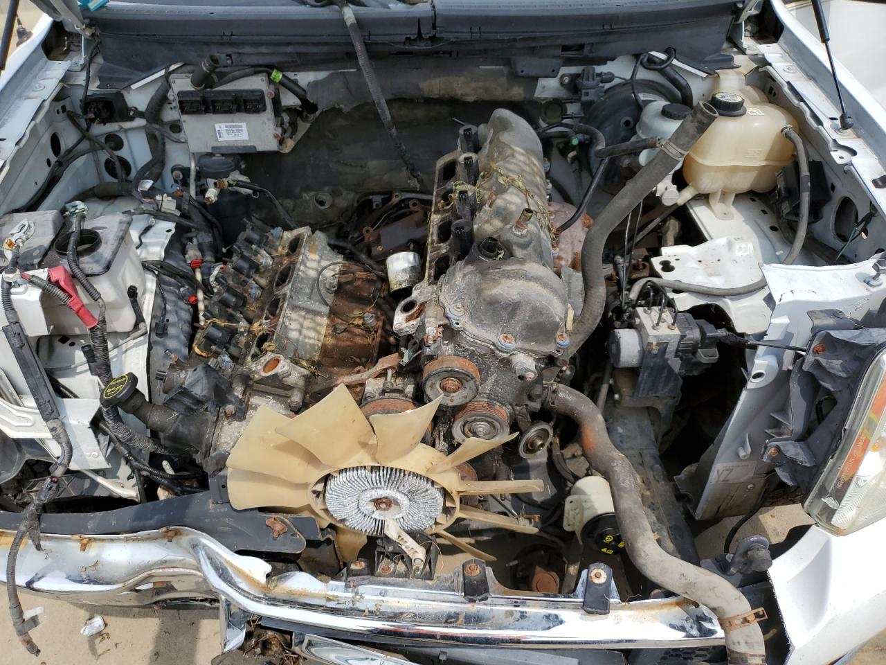 2004 Ford F-150 VIN 1FTPW14574KD80280 Copart auction photo, front end / undercarriage damage thumbnail 11