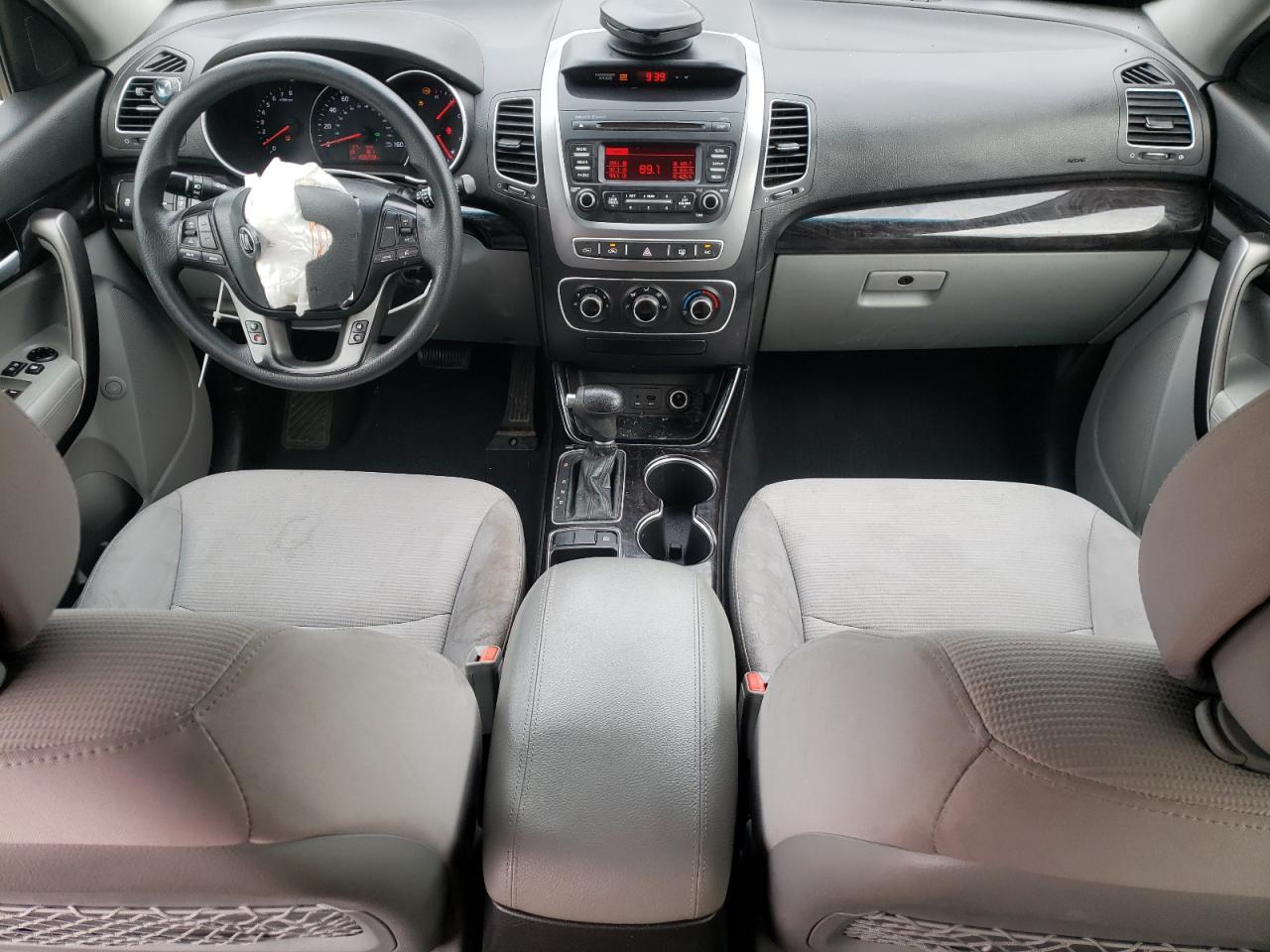 2015 KIA Sorento VIN 5XYKT3A63FG597894 Copart auction photo, front end / side damage thumbnail 8