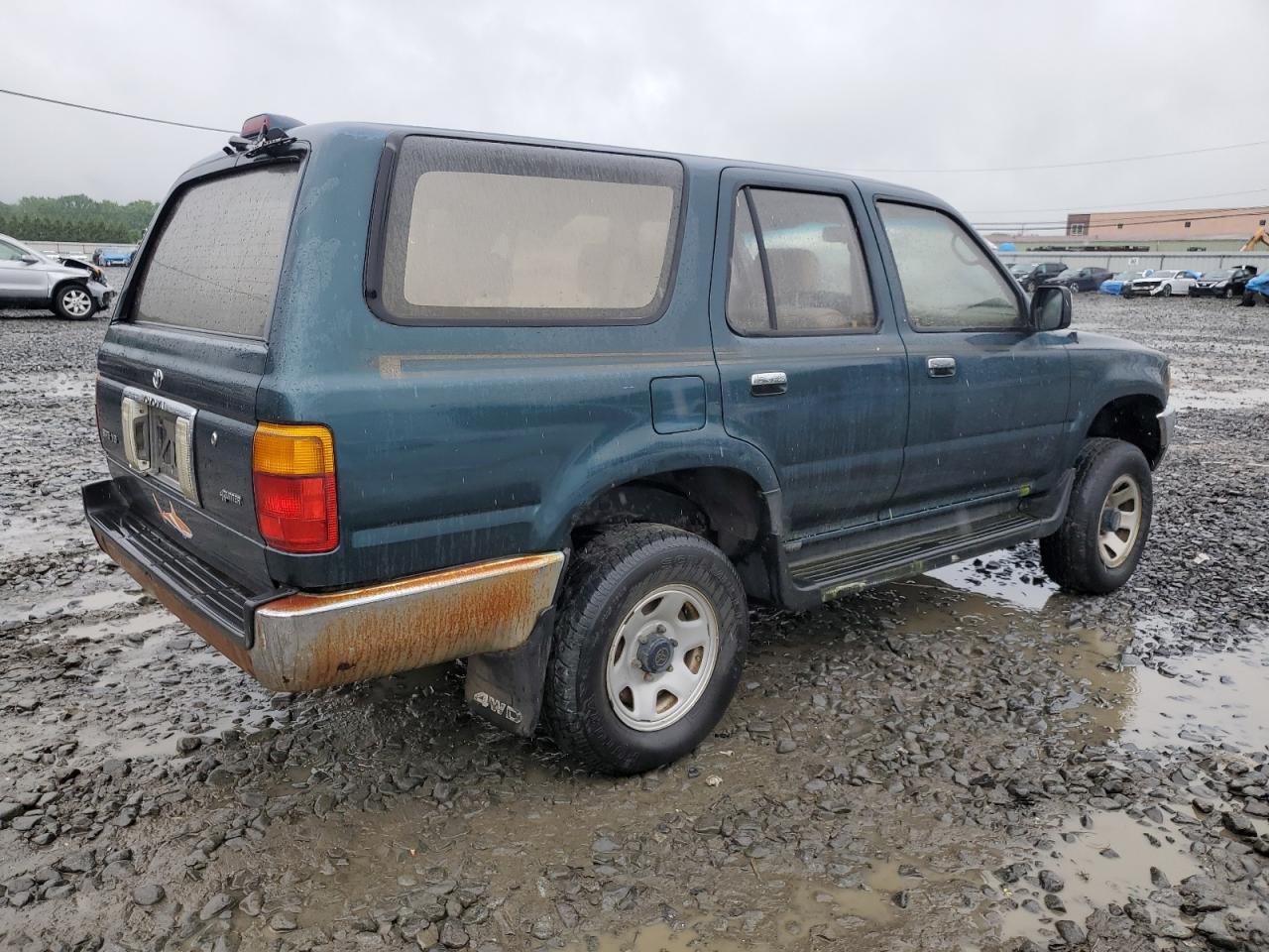 1995 Toyota 4Runner VIN JT3VN39W9S0176522 Copart auction photo, minor dent/scratches damage thumbnail 3