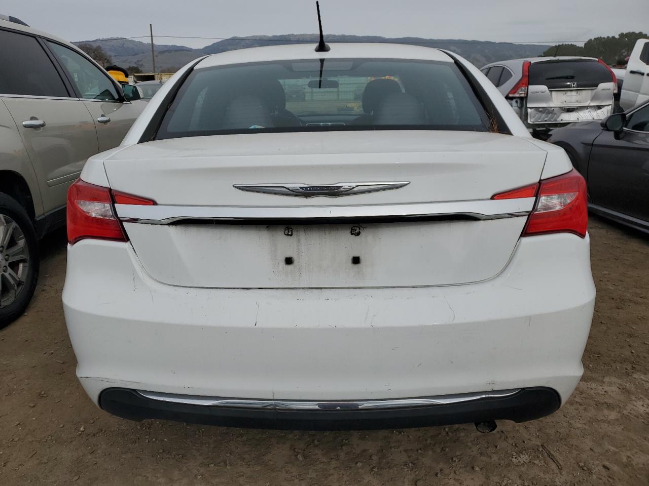 2012 Chrysler 200 VIN 1C3CCBAB7CN202250 Copart auction photo, vandalism damage thumbnail 6