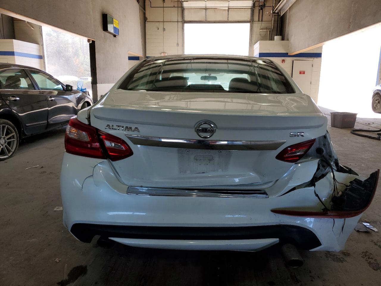 2016 Nissan Altima VIN 1N4AL3AP6GC221660 Copart auction photo, rear end damage thumbnail 6