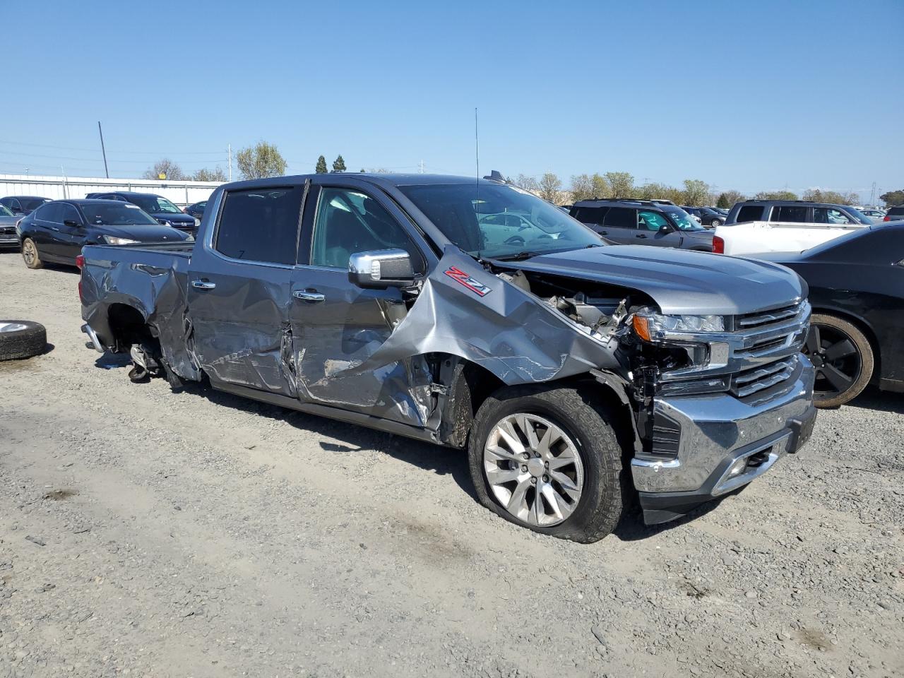 2022 Chevrolet Silverado VIN 1GCUYGEDXNZ202961 Copart auction photo, rollover damage thumbnail 4