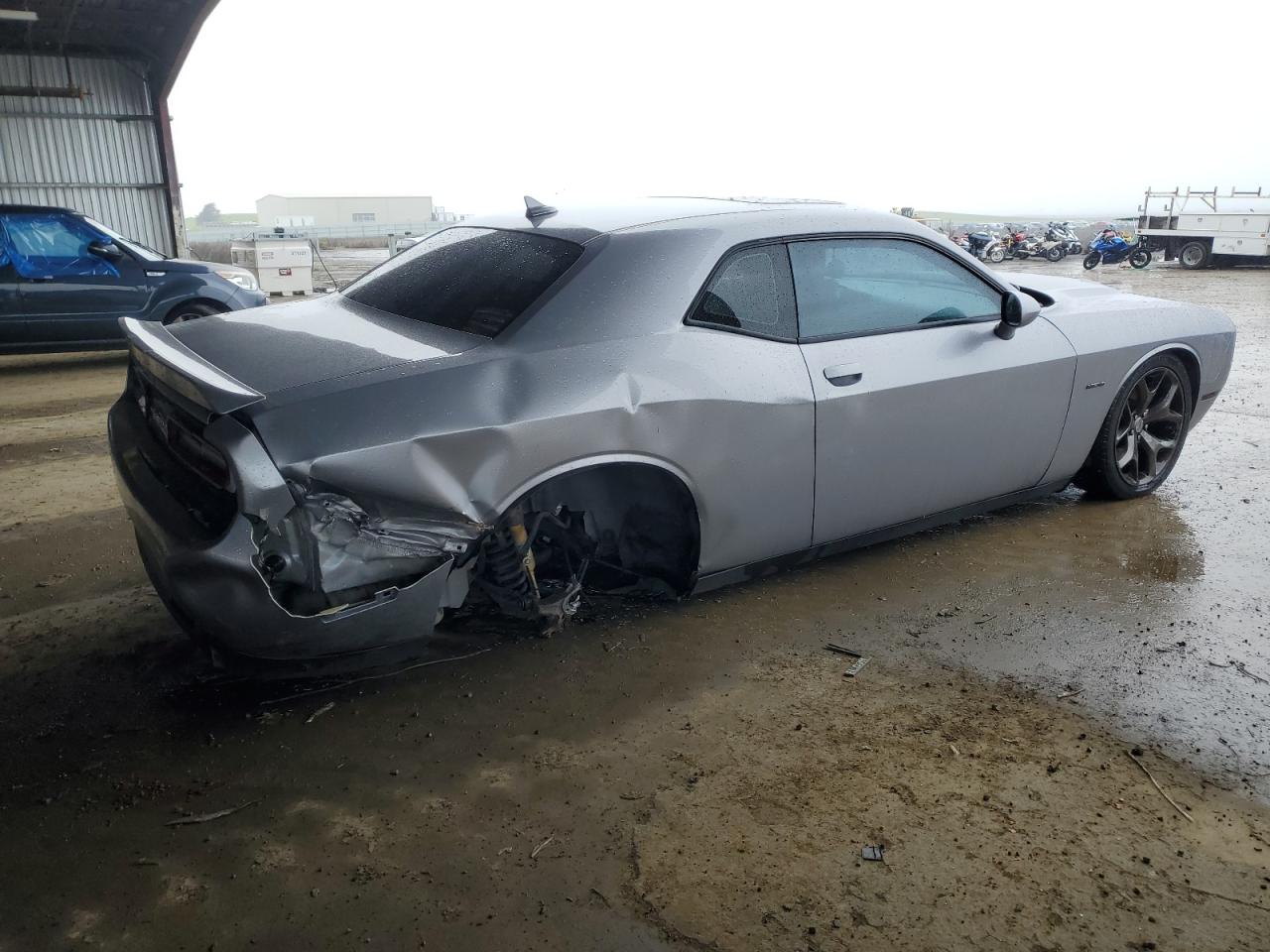 2015 Dodge Challenger VIN 2C3CDZAT1FH705168 Copart auction photo, rear end / front end damage thumbnail 3