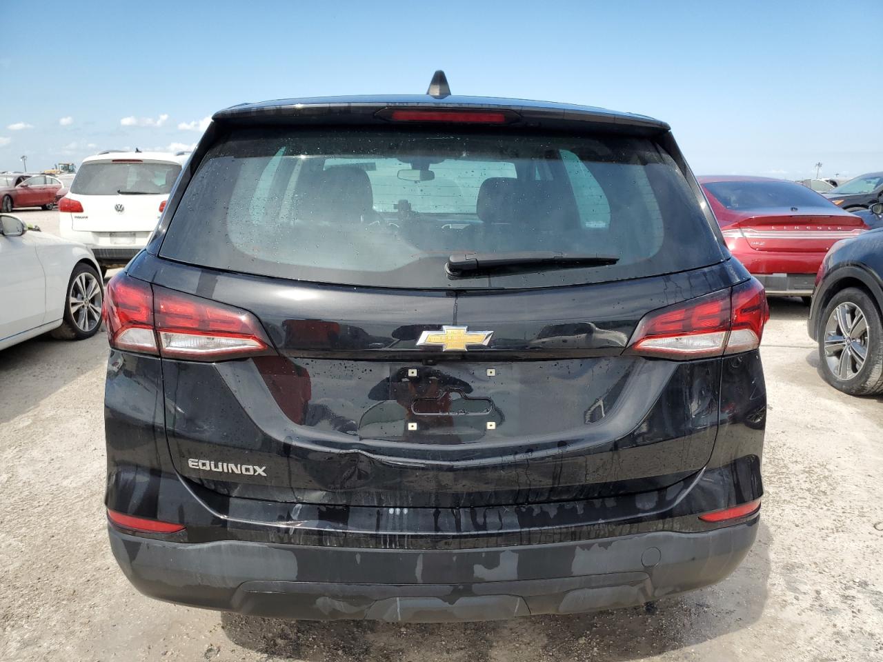 2022 Chevrolet Equinox VIN 2GNAXHEV5N6100507 Copart auction photo, water/flood / side damage thumbnail 6