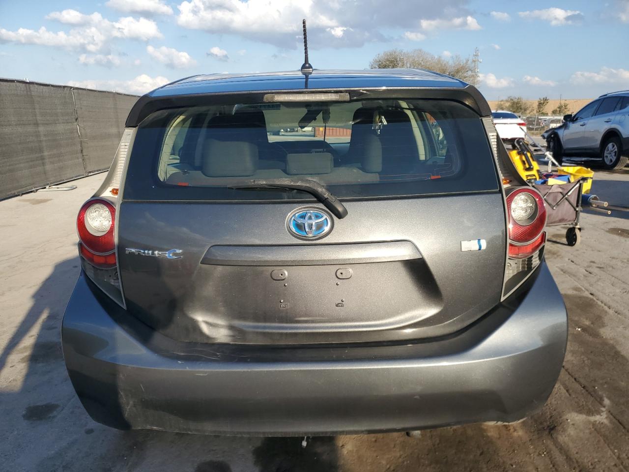 2012 Toyota Prius VIN JTDKDTB32C1515246 Copart auction photo, front end / side damage thumbnail 6