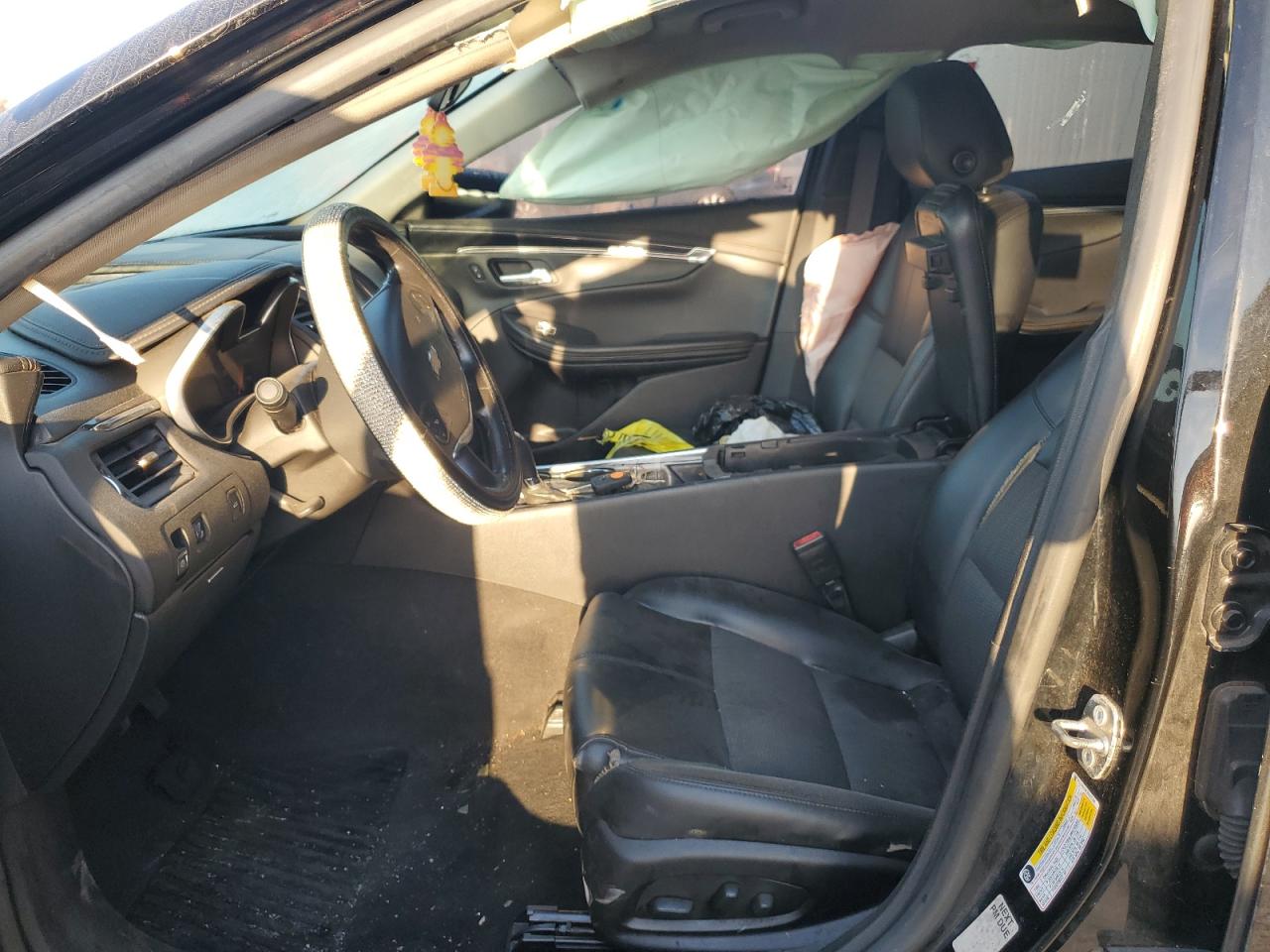 2018 Chevrolet Impala VIN 2G1105S3XJ9127296 Copart auction photo, side / front end damage thumbnail 7