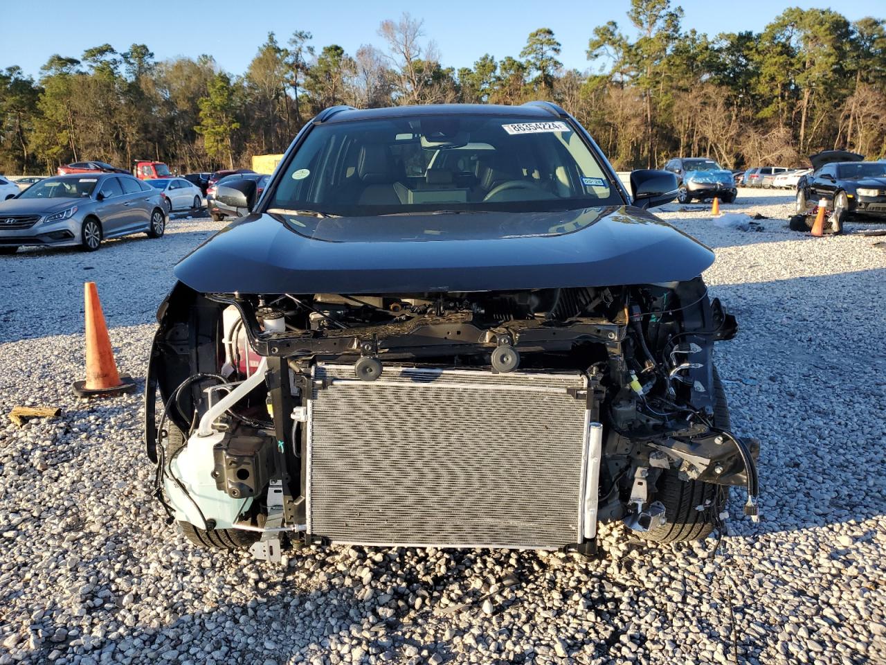 2024 Toyota RAV 4 VIN 2T3C1RFV5RC276055 Copart auction photo, front end / side damage thumbnail 5