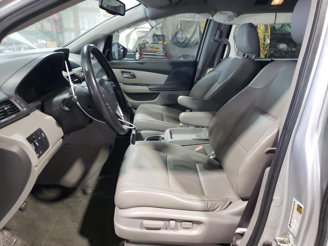 2014 Honda Odyssey VIN 5FNRL5H96EB104385 Copart auction photo, rear end damage thumbnail 7