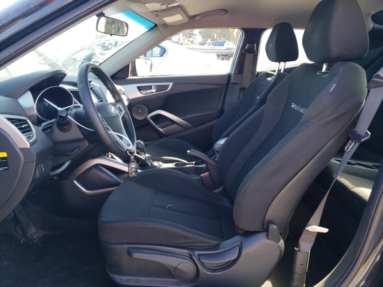 2016 Hyundai Veloster VIN KMHTC6AD4GU259484 Copart auction photo, vandalism damage thumbnail 7