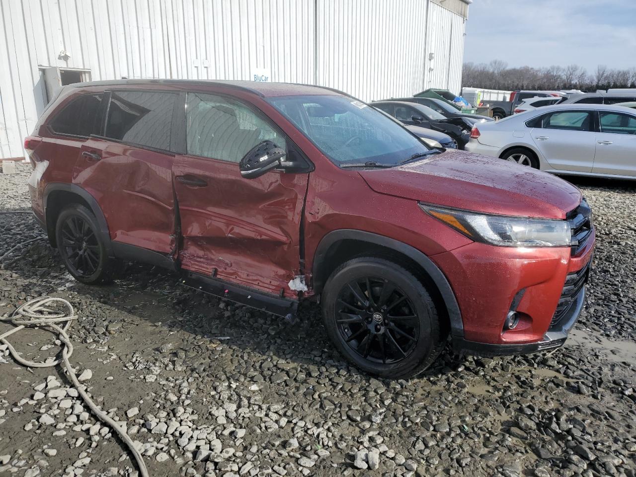 2019 Toyota Highlander VIN 5TDJZRFH1KS972783 Copart auction photo, side damage thumbnail 4