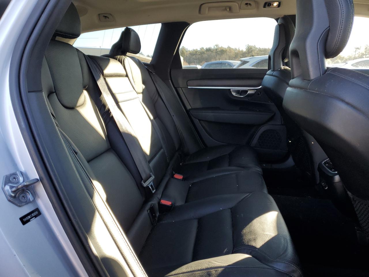 2018 Volvo V90 VIN YV4102NK7J1028249 Copart auction photo, front end damage thumbnail 10