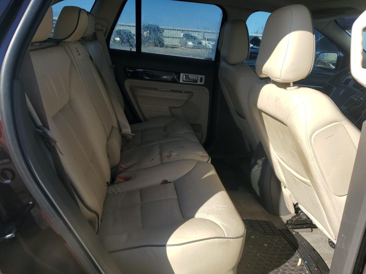 2010 Lincoln MKX VIN 2LMDJ8JC1ABJ05006 Copart auction photo, front end / rear end damage thumbnail 11