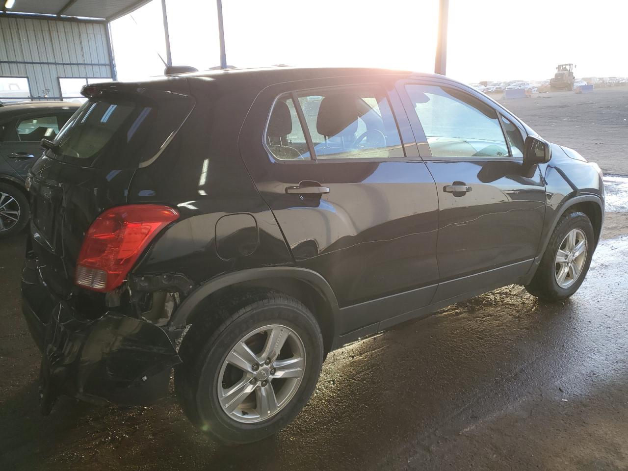 2019 Chevrolet Trax VIN 3GNCJKSB4KL320021 Copart auction photo, rear end damage thumbnail 3