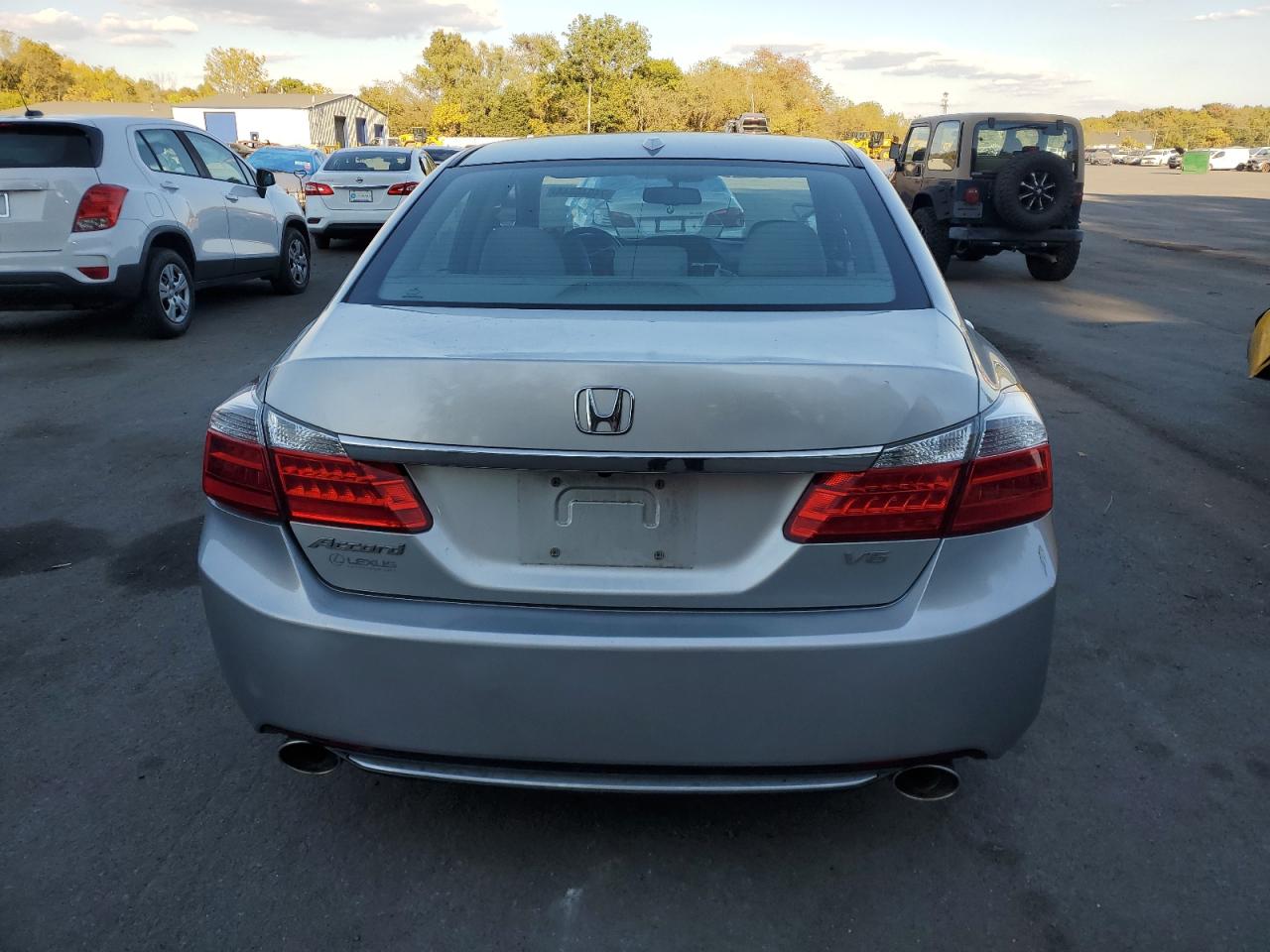 2013 Honda Accord VIN 1HGCR3F86DA046032 Copart auction photo, rear end / side damage thumbnail 6