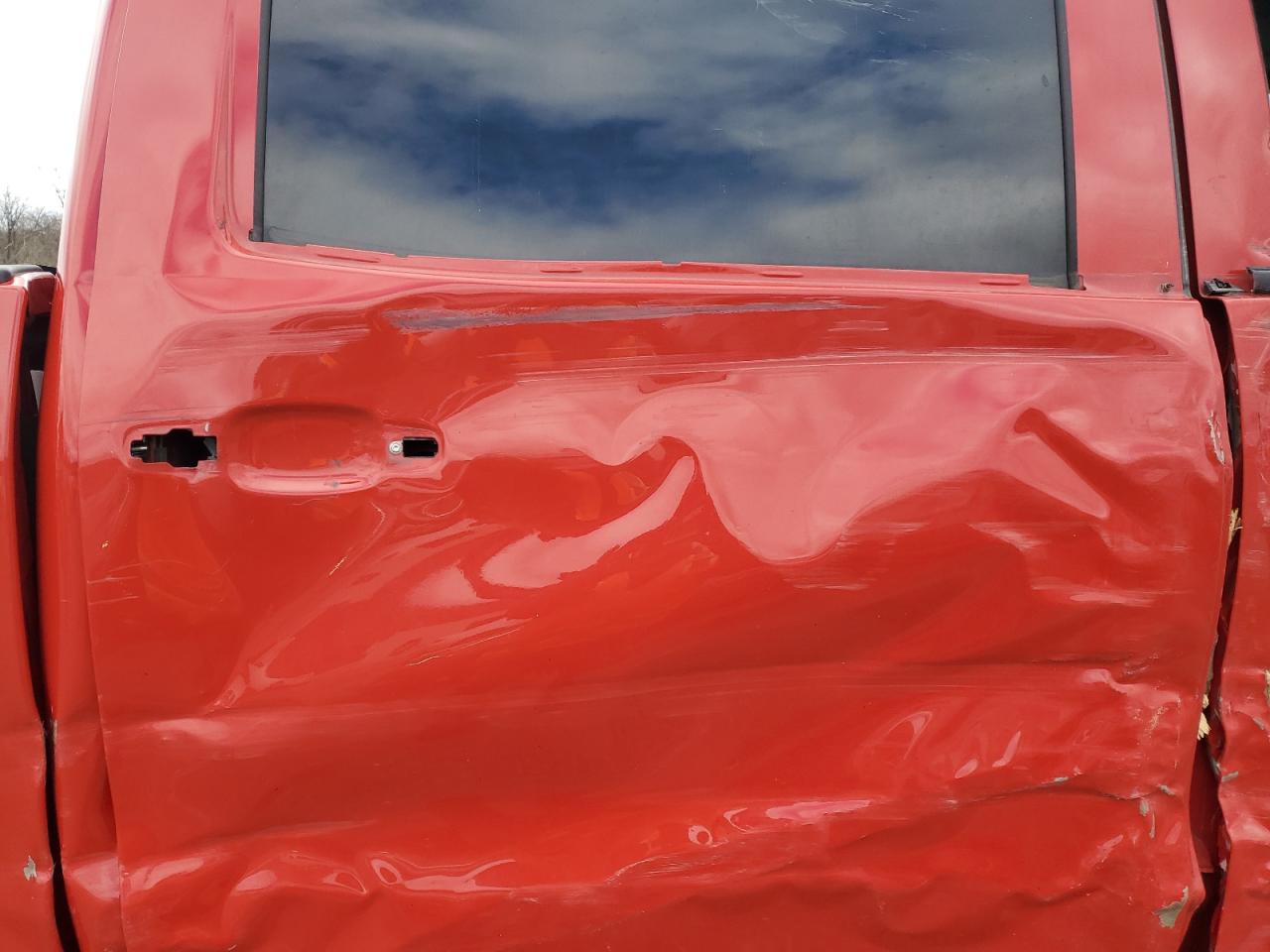 2015 Chevrolet Silverado VIN 3GCUKREC7FG278885 Copart auction photo, side / rear end damage thumbnail 10