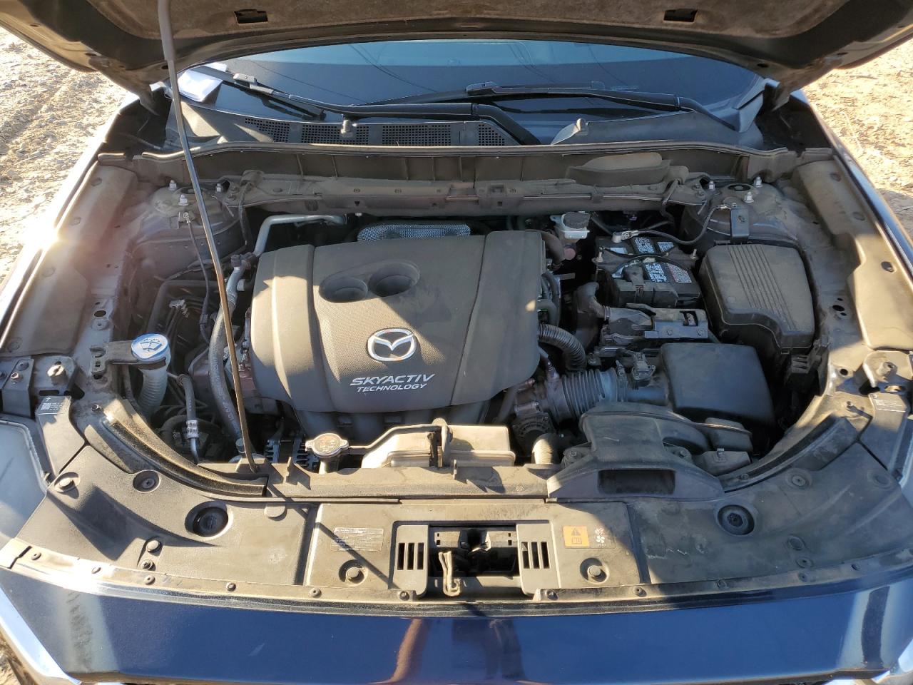 2017 Mazda CX-5 VIN JM3KFADL0H0163672 Copart auction photo, side / rear end damage thumbnail 11
