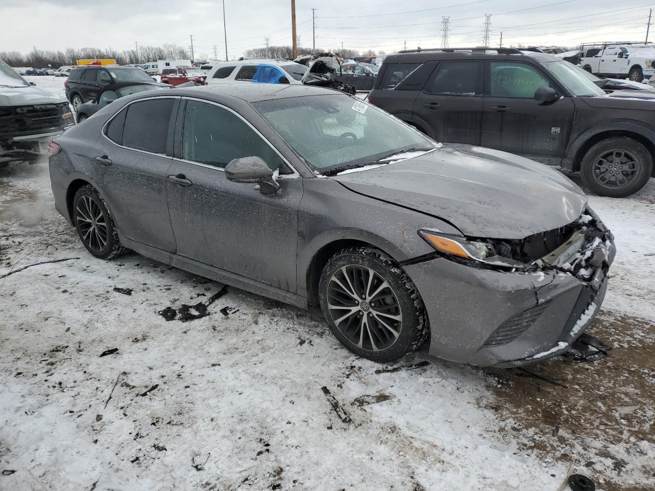 2019 Toyota Camry VIN 4T1B11HKXKU803617 Copart auction photo, front end damage thumbnail 4