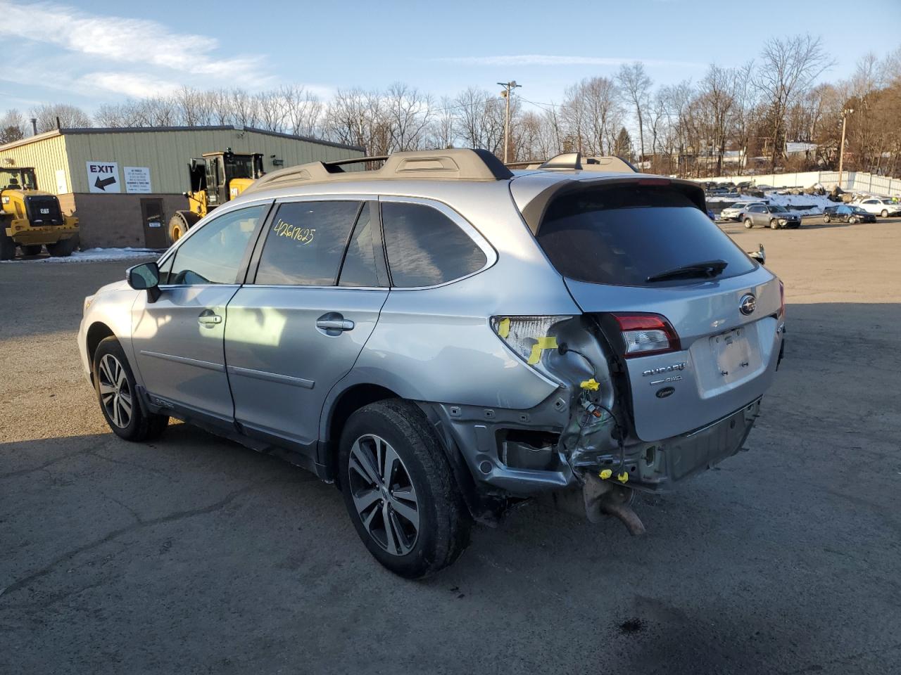 2018 Subaru Outback VIN 4S4BSANC8J3231395 Copart auction photo, rear end / minor dent/scratches damage thumbnail 2