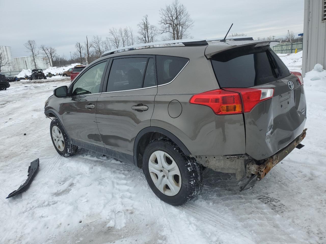 2015 Toyota RAV 4 VIN JTMBFREV7FD152214 Copart auction photo, rear end / front end damage thumbnail 2